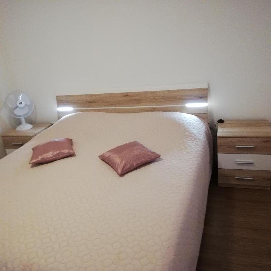 Апартаменти Apartman Rose Рієка Екстер'єр фото